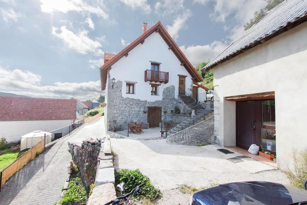 Casa Rural Enekoizar Abaurrea Alta Exterior foto